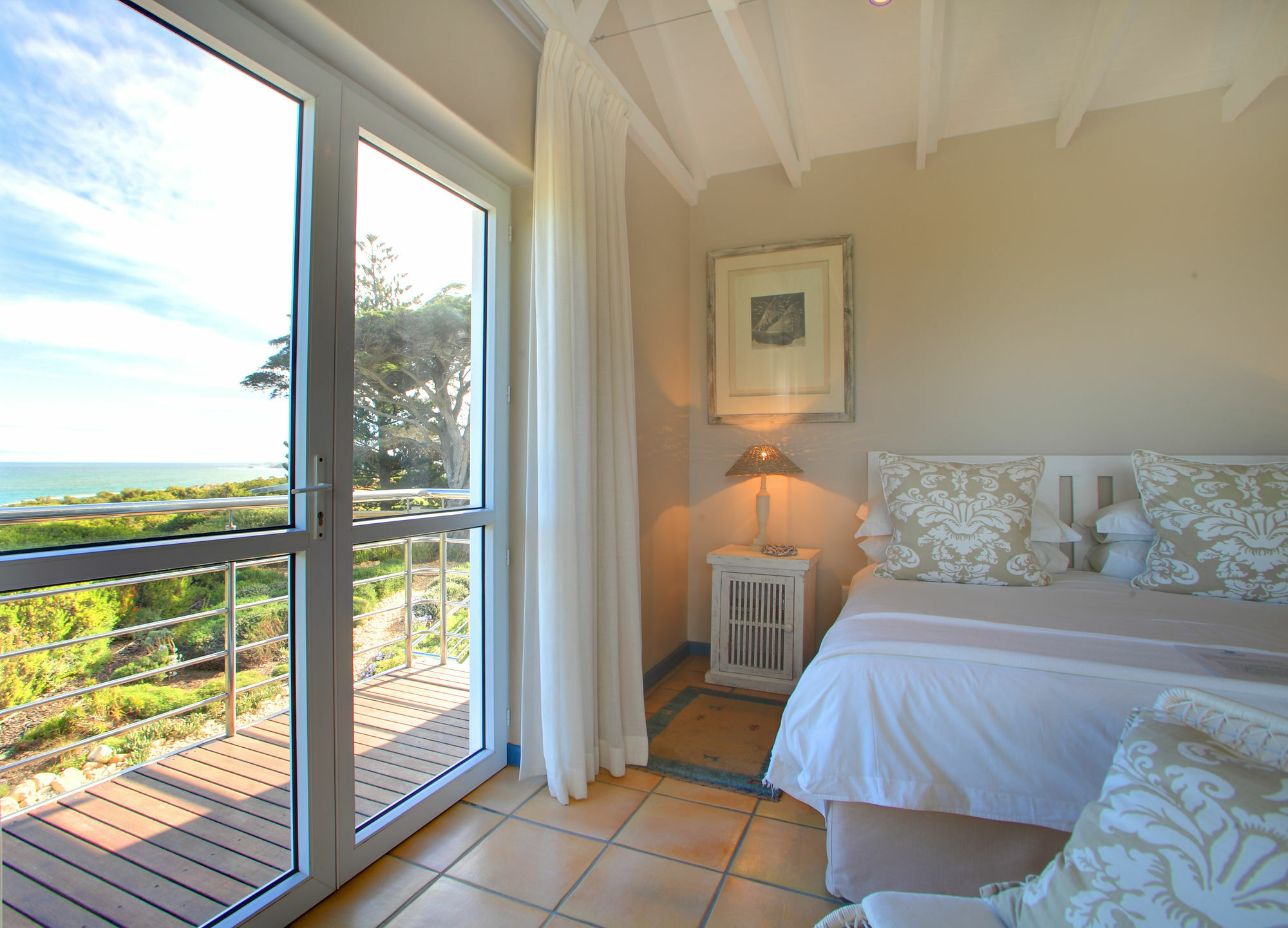 Abalone Guest Lodge Германус Екстер'єр фото